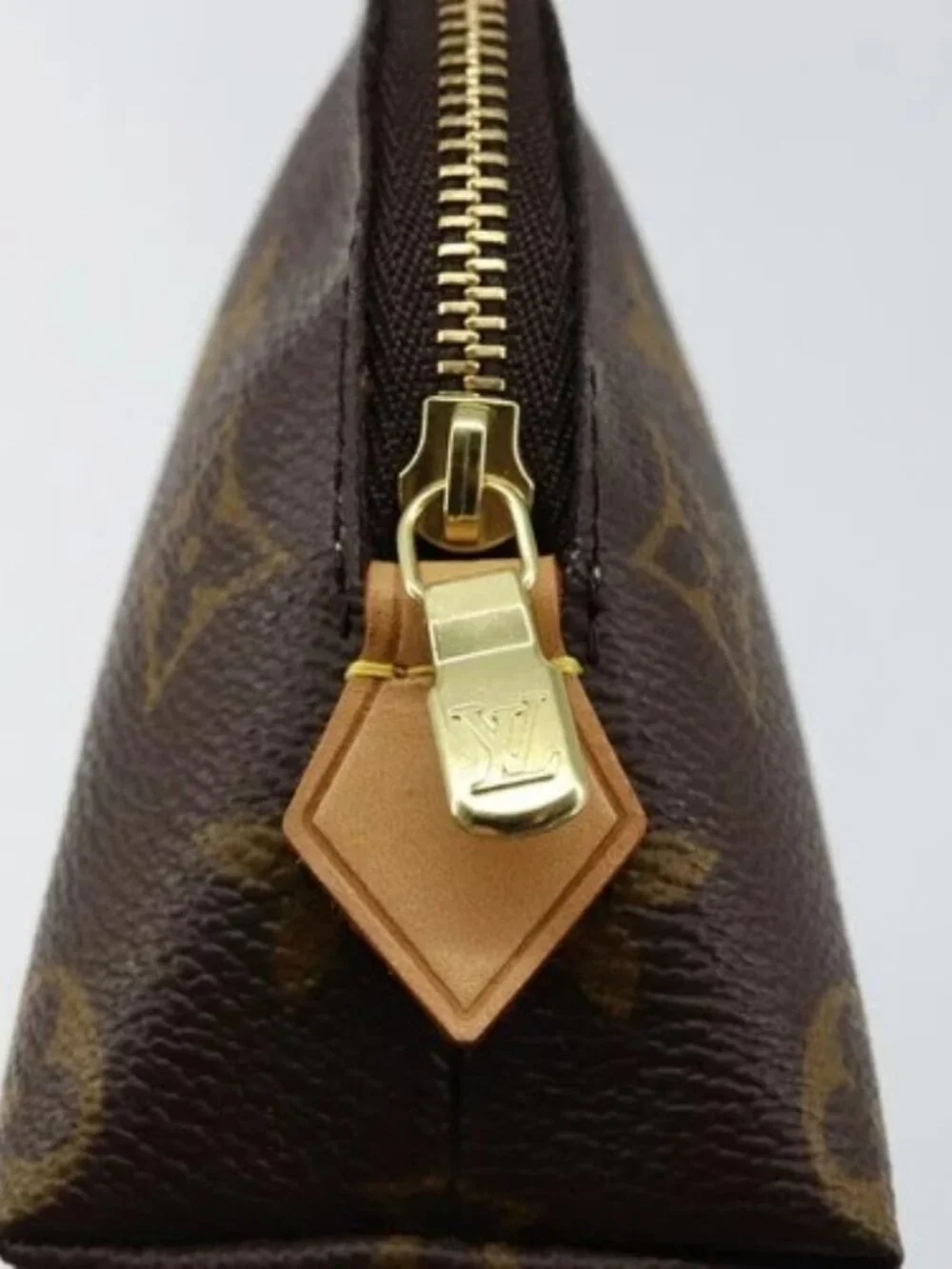 LOUIS VUITTON Monogram Pochette Cosmetic PM Pouch M43998 LV Auth am9346